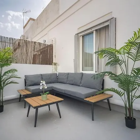 Atico Ispal Con Terraza En Centro Daire *